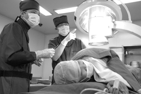 微創(chuàng)技術打開健康之門(組圖)